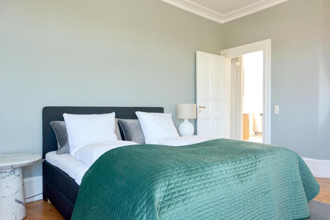 4 Bedroom Apt Close To Cph Zoo & City Centre Appartement *