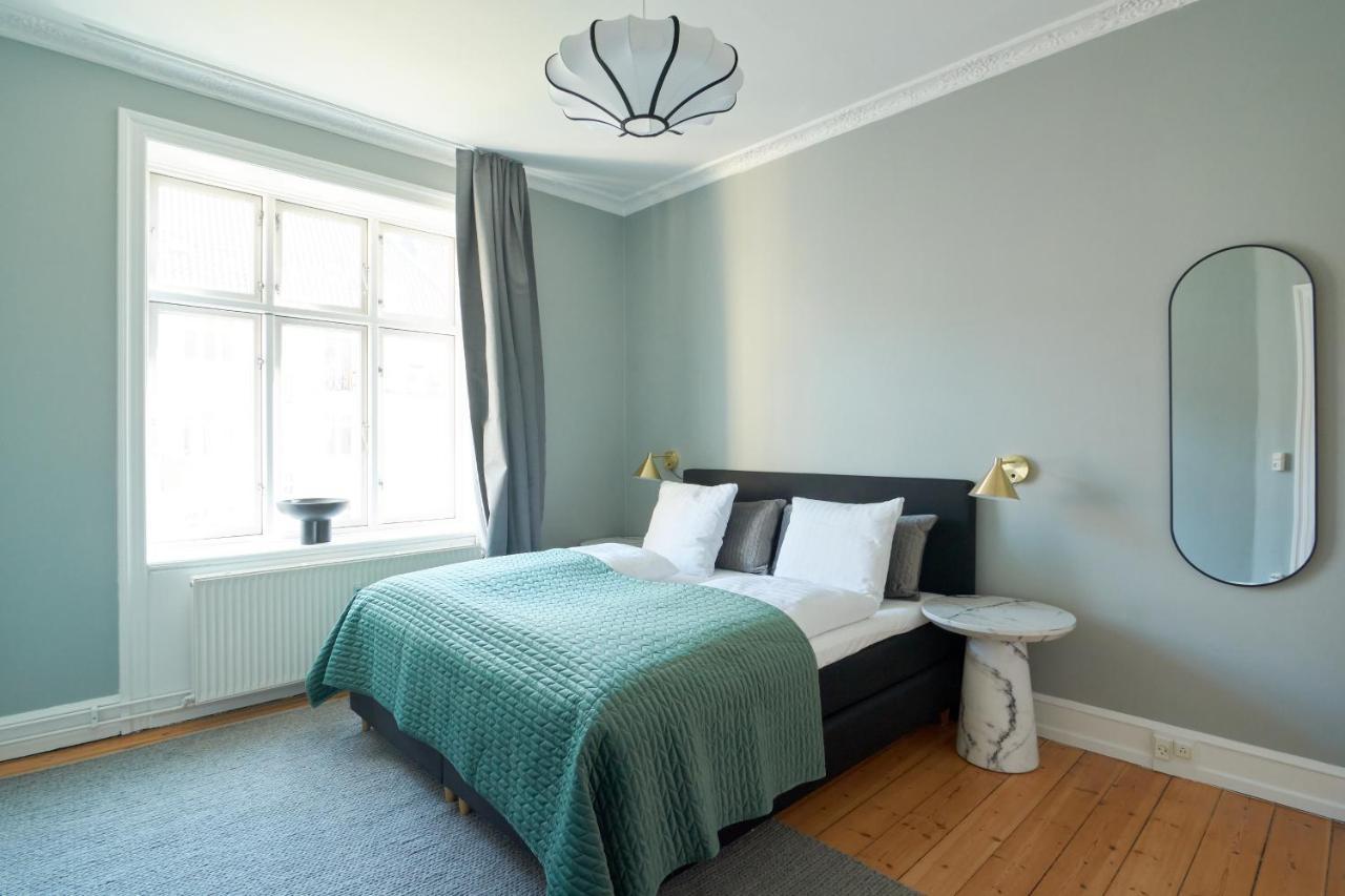 4 Bedroom Apt Close To Cph Zoo & City Centre *